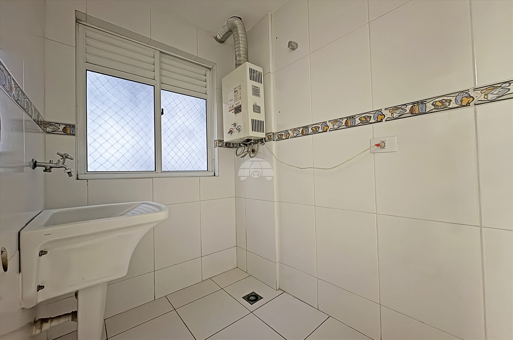 Apartamento para alugar em Capão Raso, Curitiba — Portal Chave Fácil