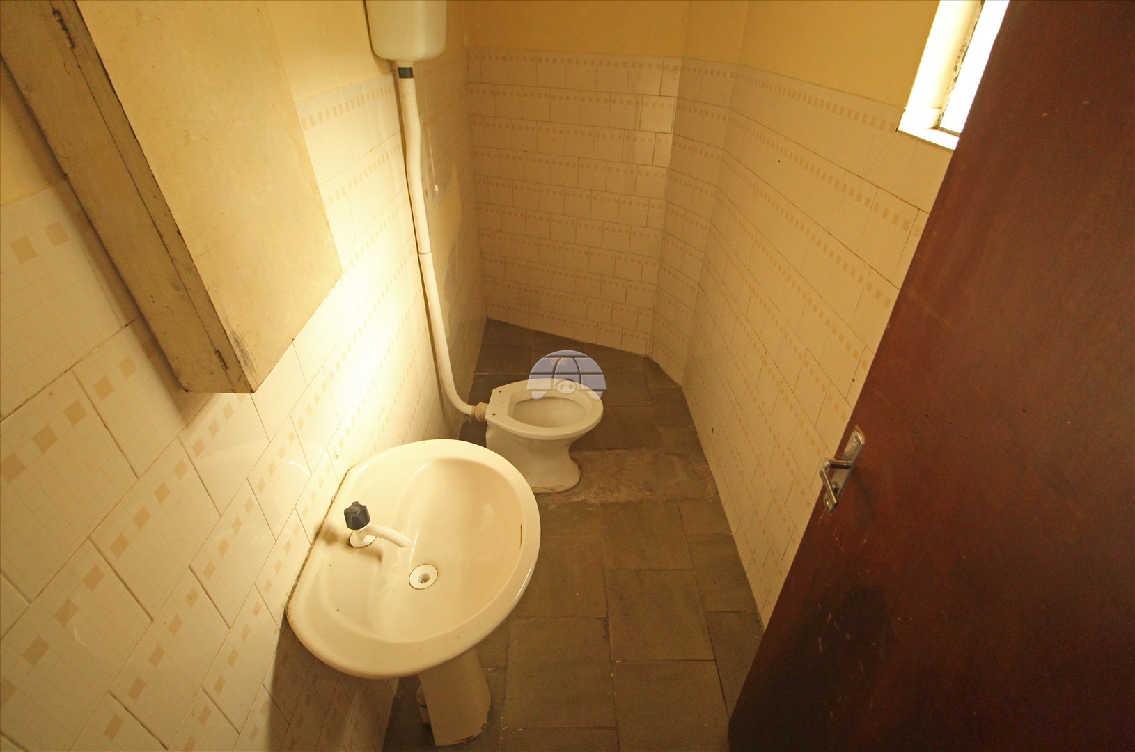 Barracão Comercial para Locação no Bairro Fanny ref. 552524 (8 / 10)
