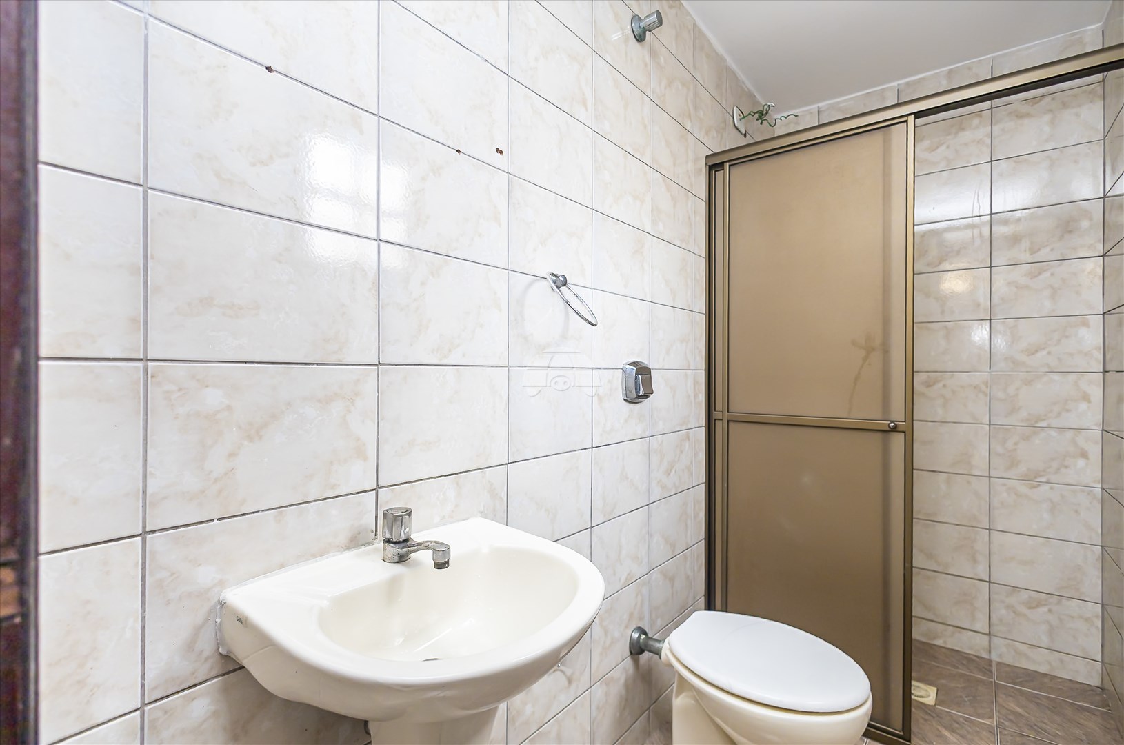 Casa à venda em Boa Vista, Curitiba — GOMES CONSULTOR IMOBILIARIO LTDA.
