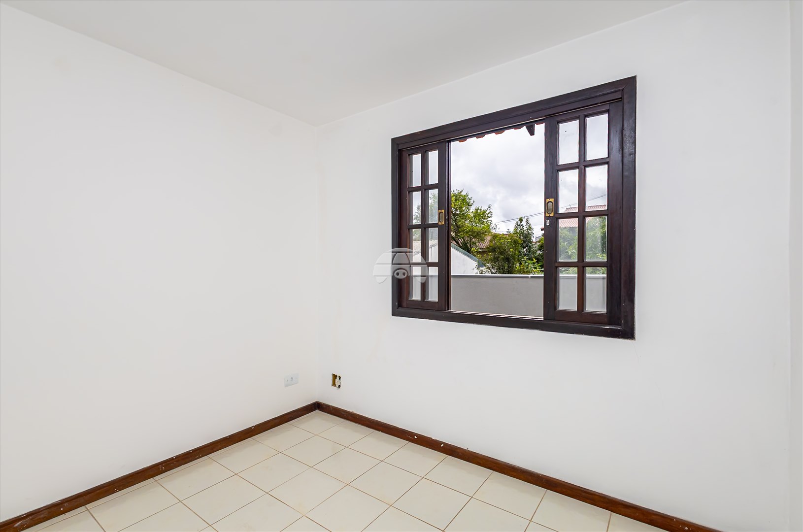 Casa à venda em Boa Vista, Curitiba — GOMES CONSULTOR IMOBILIARIO LTDA.