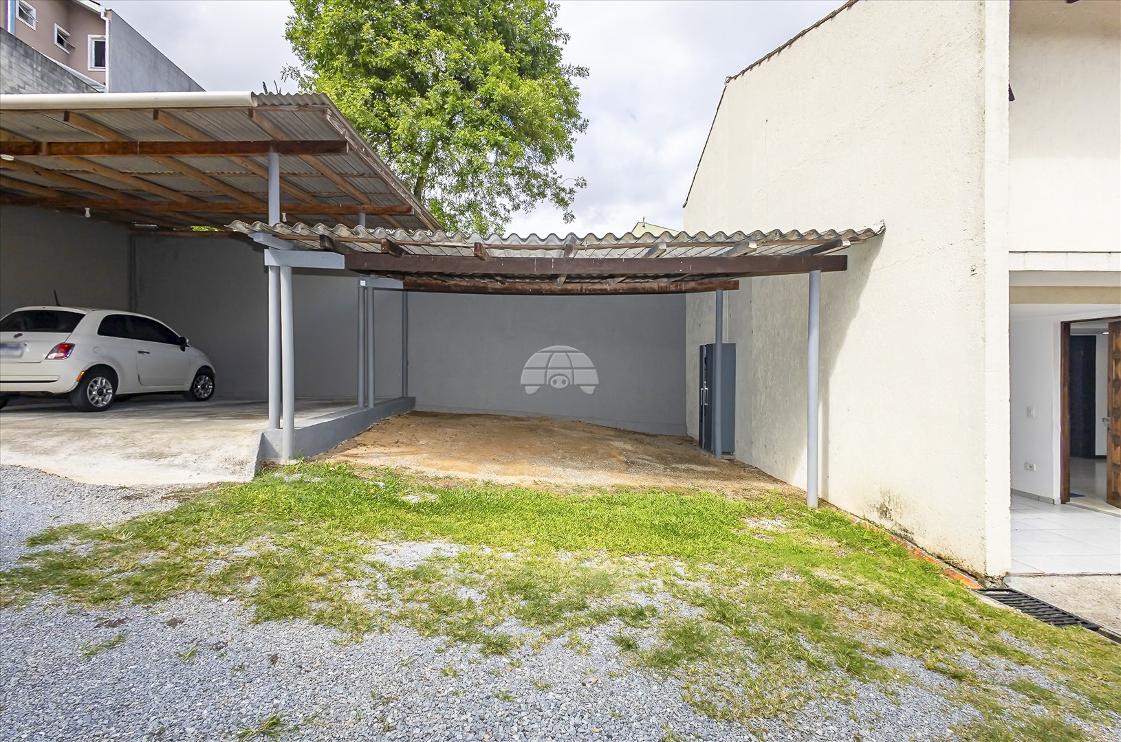 Casa à venda em Boa Vista, Curitiba — GOMES CONSULTOR IMOBILIARIO LTDA.