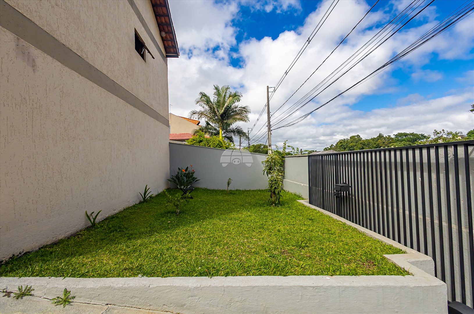 Casa à venda em Boa Vista, Curitiba — GOMES CONSULTOR IMOBILIARIO LTDA.