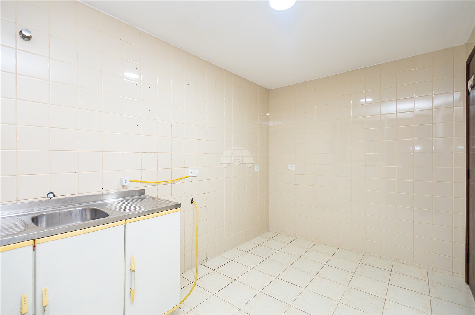 Casa à venda em Boa Vista, Curitiba — GOMES CONSULTOR IMOBILIARIO LTDA.