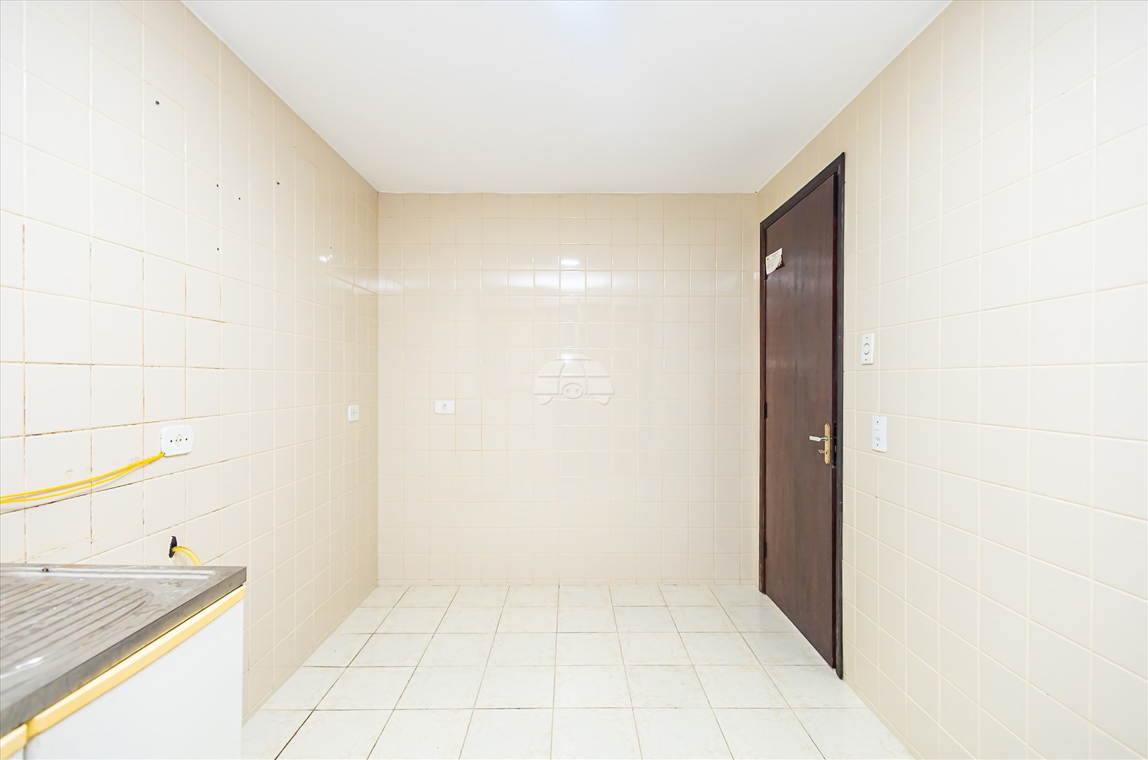 Casa à venda em Boa Vista, Curitiba — GOMES CONSULTOR IMOBILIARIO LTDA.