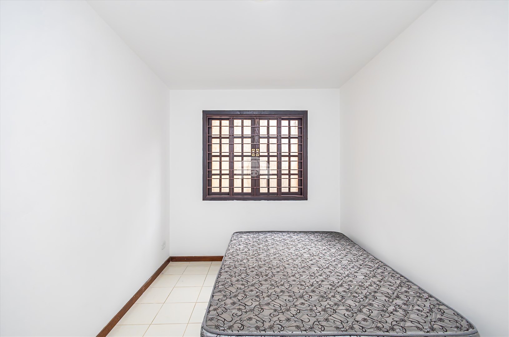 Casa à venda em Boa Vista, Curitiba — GOMES CONSULTOR IMOBILIARIO LTDA.