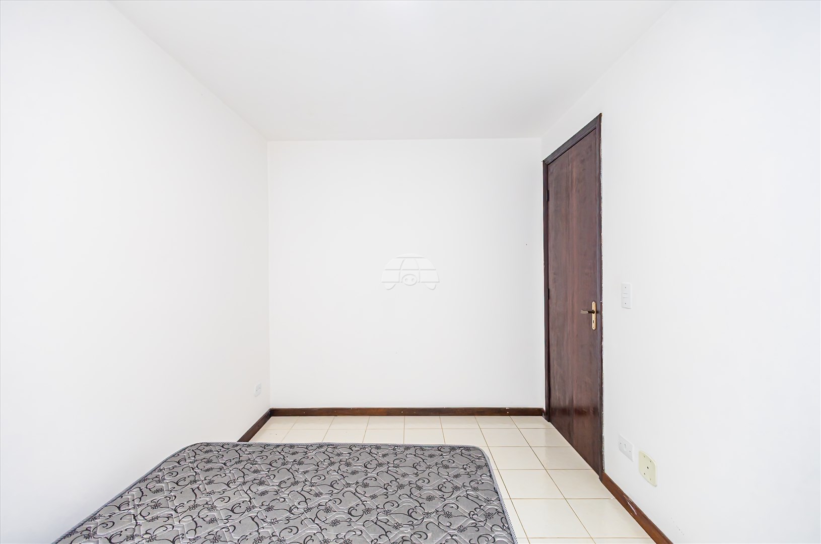 Casa à venda em Boa Vista, Curitiba — GOMES CONSULTOR IMOBILIARIO LTDA.