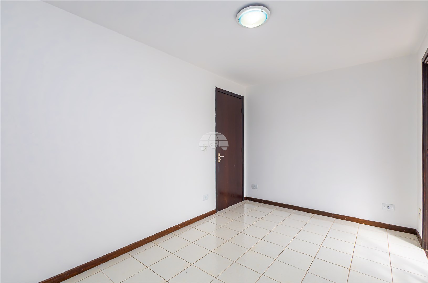 Casa à venda em Boa Vista, Curitiba — GOMES CONSULTOR IMOBILIARIO LTDA.