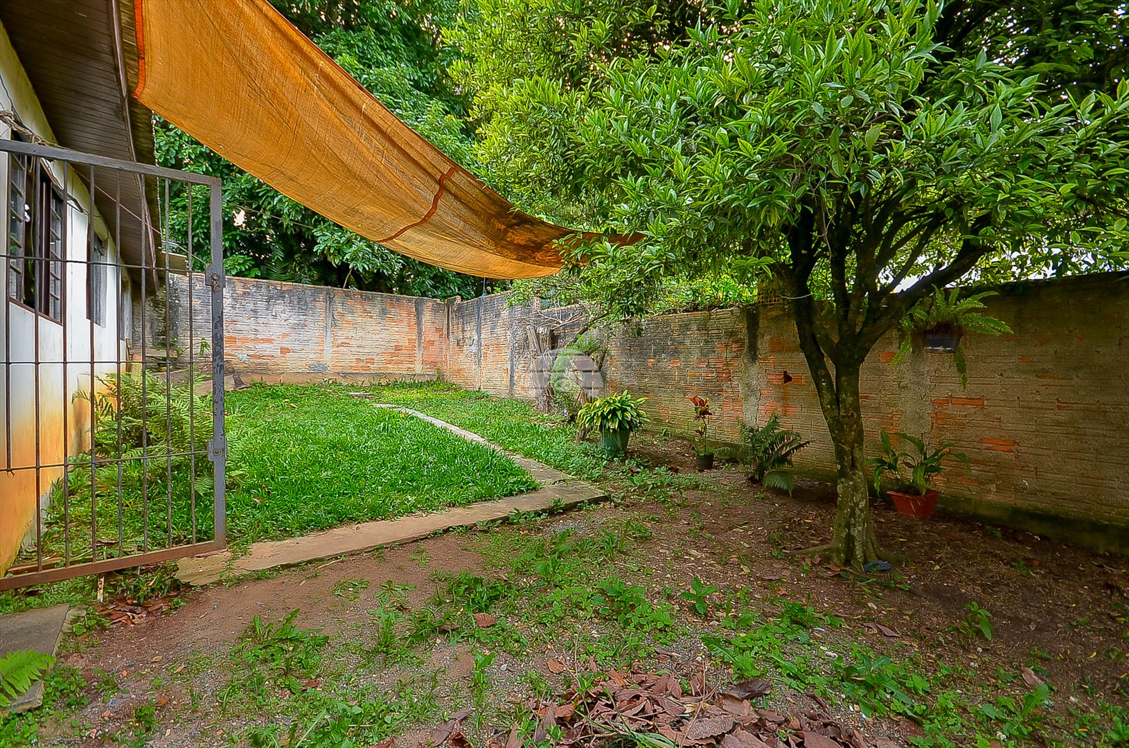 Apartamento à venda em Vista Alegre, Curitiba — GOMES CONSULTOR IMOBILIARIO LTDA.