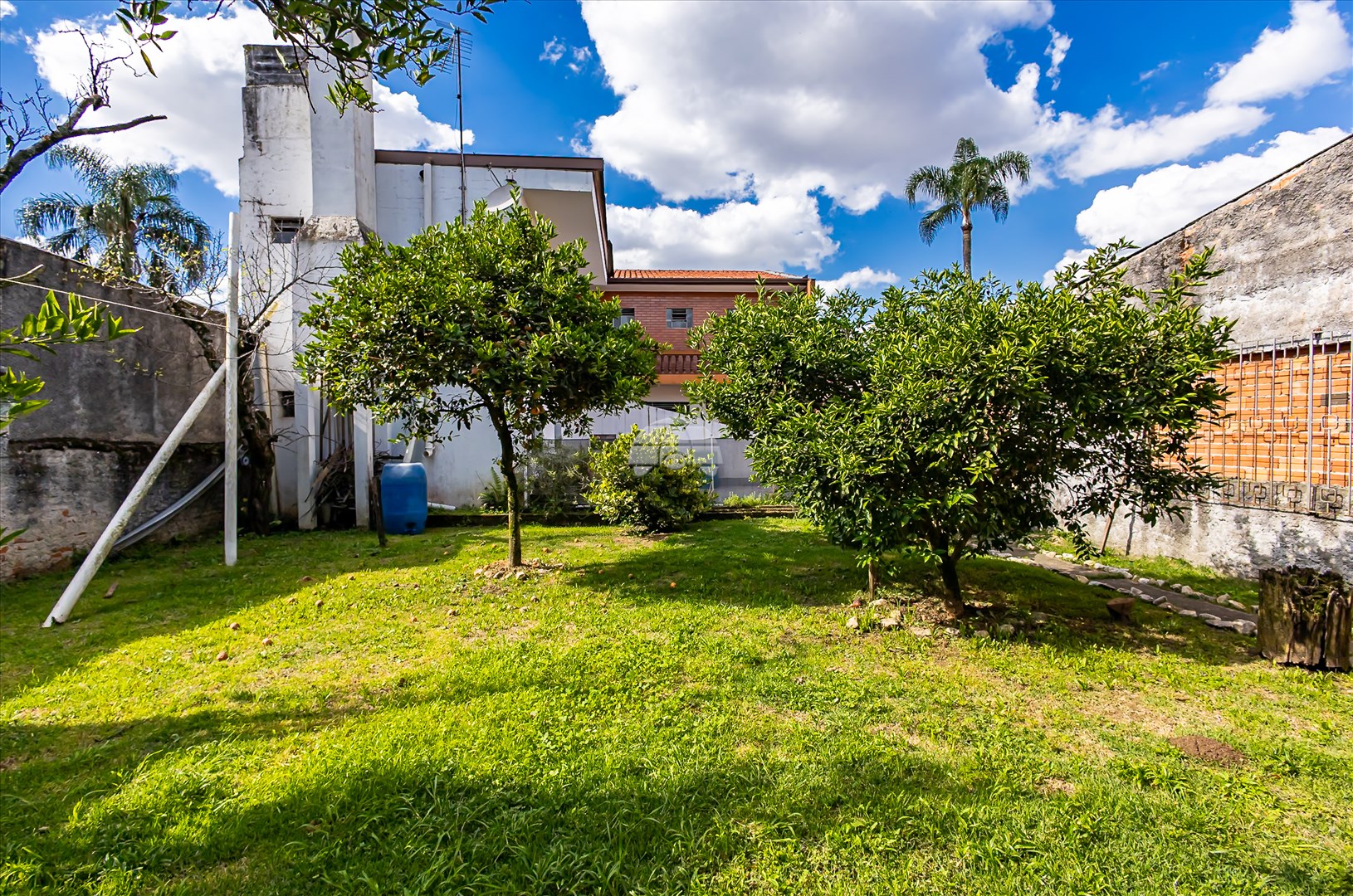 Casa à venda em Pinheirinho, Curitiba — Imobiliária Andrade