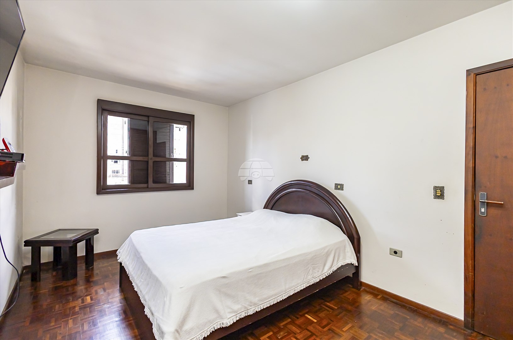 Casa à venda em Pinheirinho, Curitiba — Imobiliária Andrade