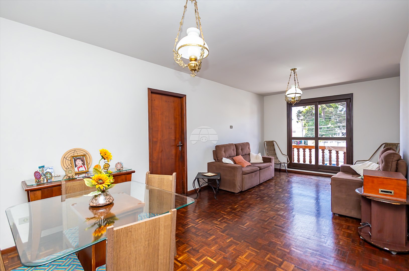 Casa à venda em Pinheirinho, Curitiba — Imobiliária Andrade