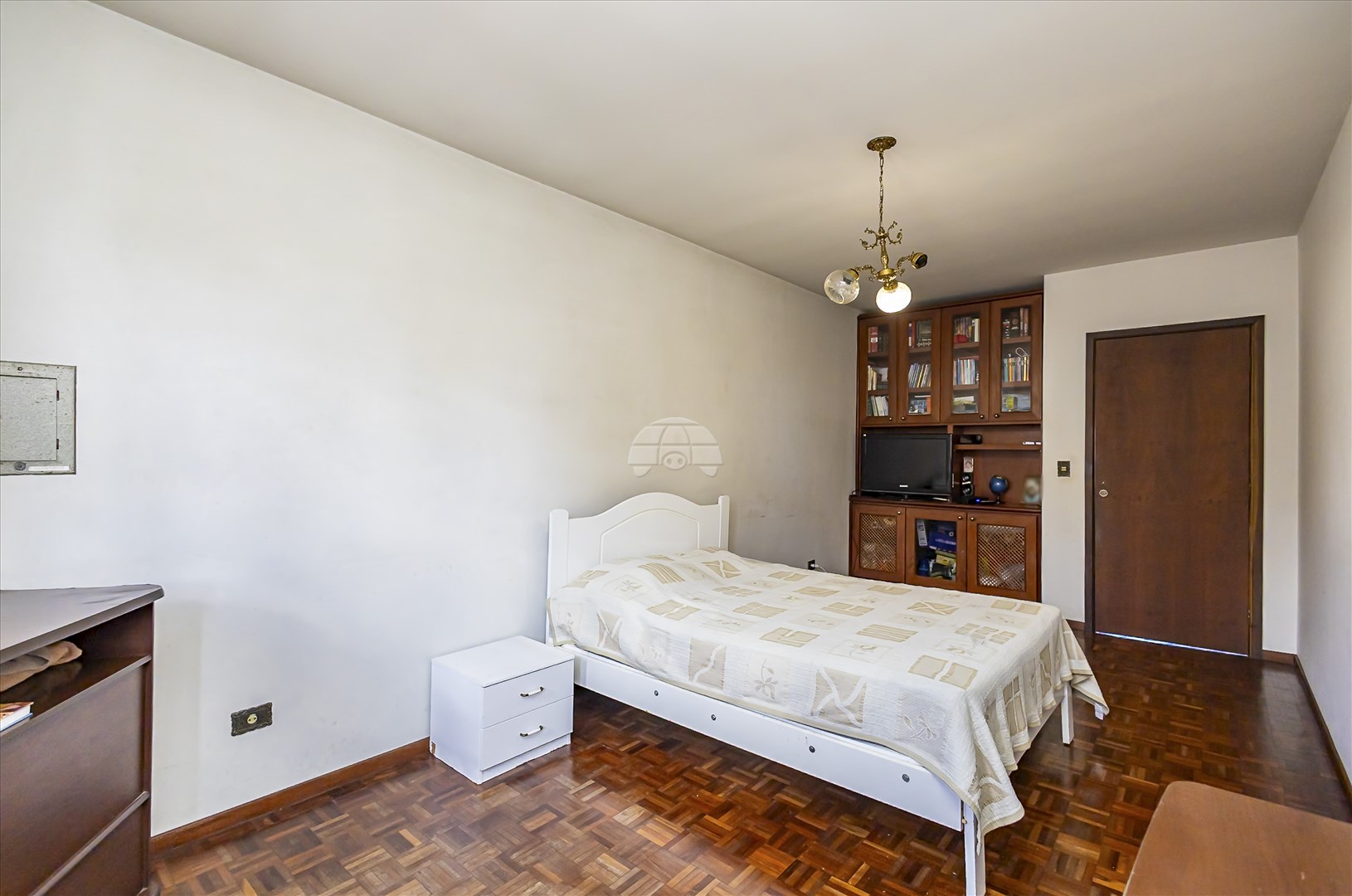 Casa à venda em Pinheirinho, Curitiba — Imobiliária Andrade