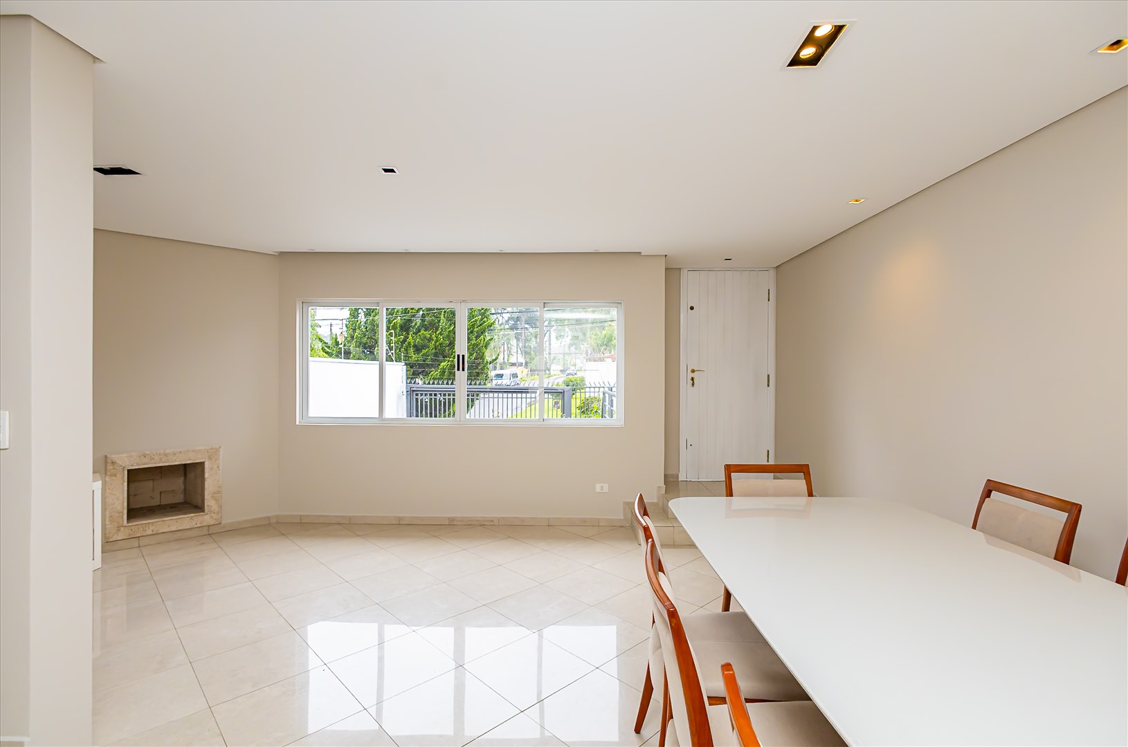 Casa à venda em Ahú, Curitiba — Toyo Imóveis - Curitiba/PR