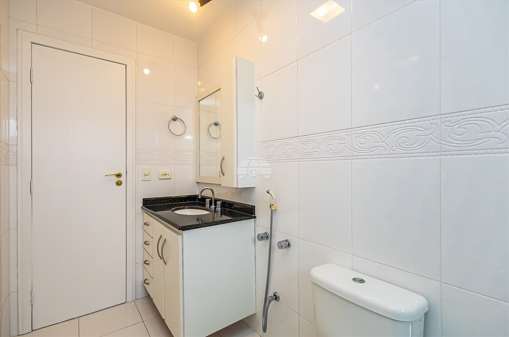 Casa à venda em Ahú, Curitiba — Toyo Imóveis - Curitiba/PR
