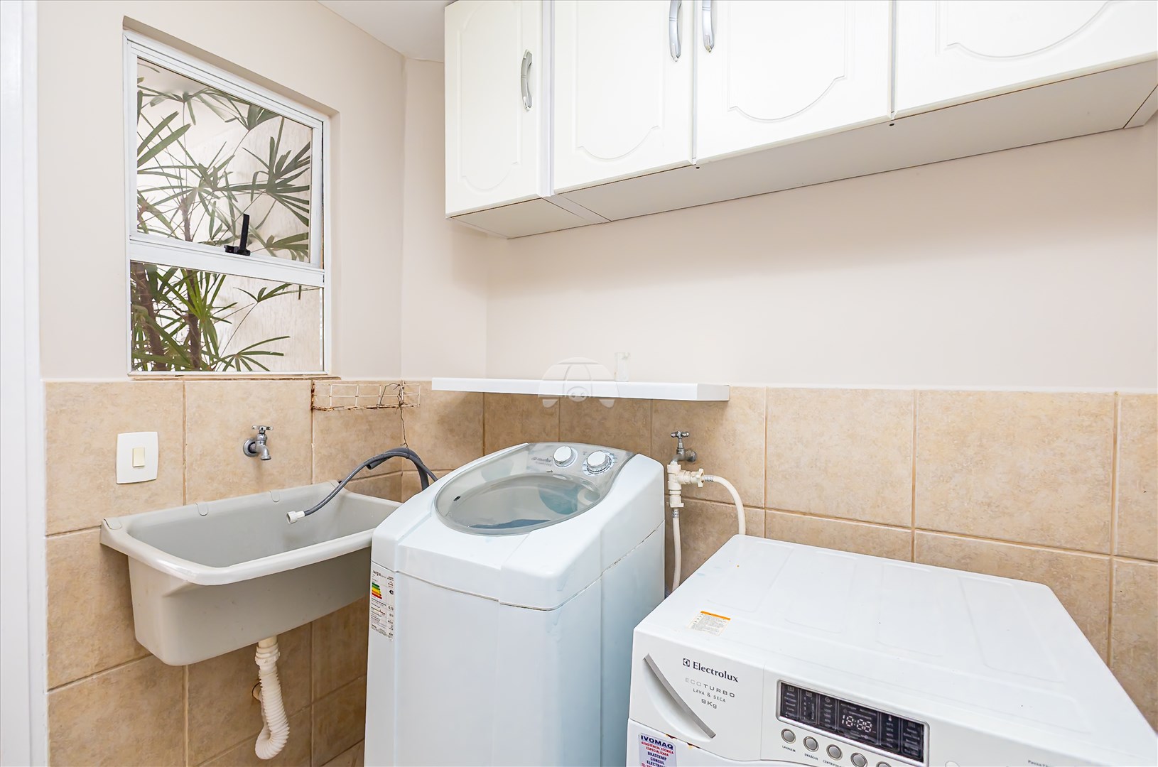 Casa à venda em Ahú, Curitiba — Toyo Imóveis - Curitiba/PR
