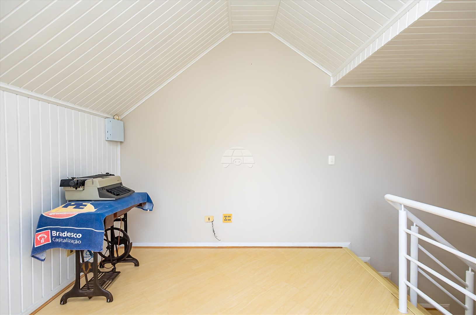 Casa à venda em Ahú, Curitiba — Toyo Imóveis - Curitiba/PR