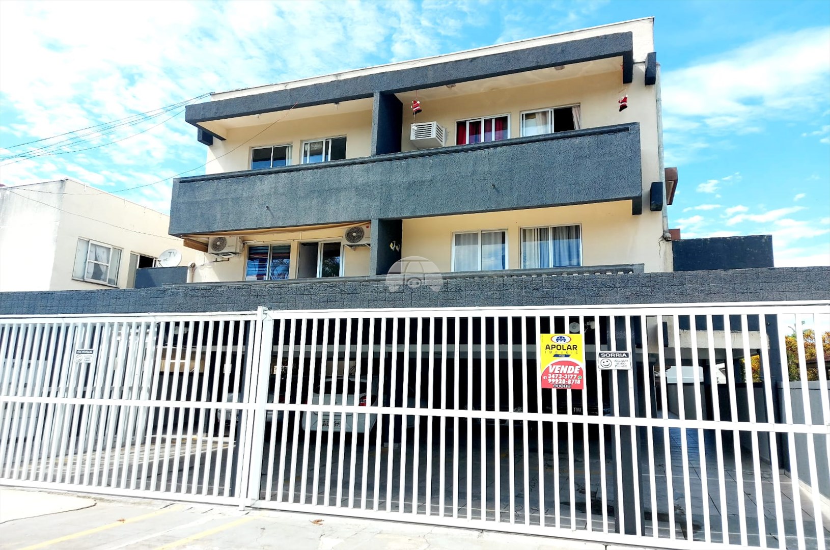 Apartamento à venda em Caioba, Matinhos — Portal Chave Fácil