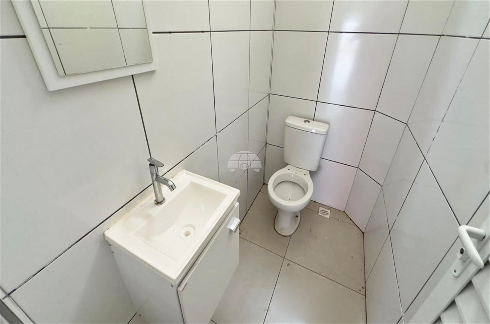 Sala/Conjunto Comercial para alugar em Maracana, Colombo — Imobiliária Razão