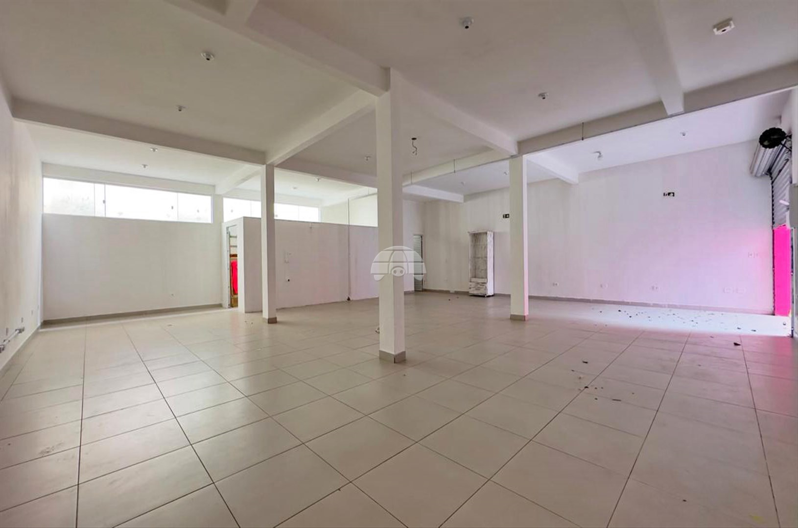 Sala/Conjunto Comercial para alugar em Maracana, Colombo — Imobiliária Razão