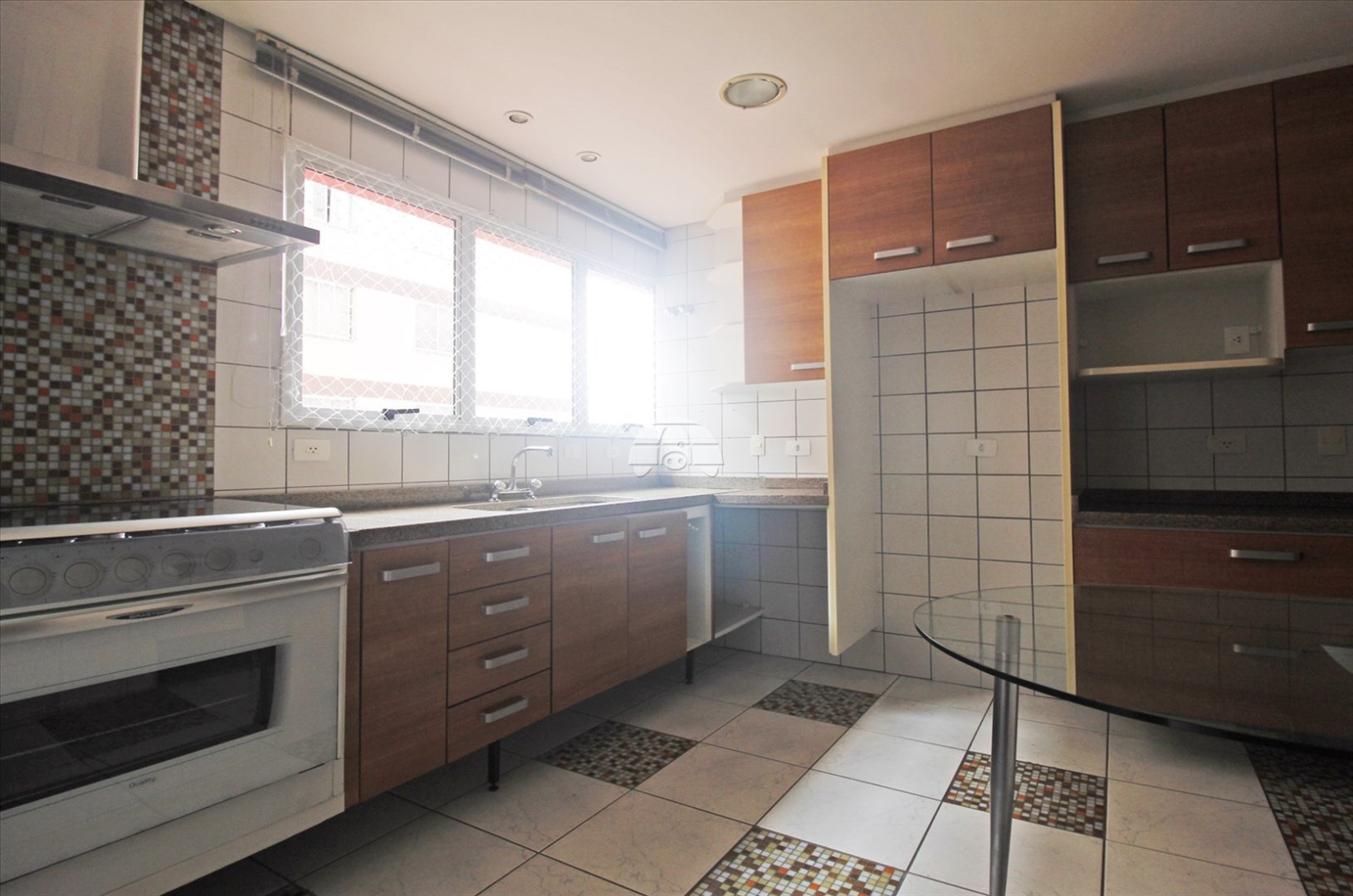 Apartamento à venda em Alto Da Rua Xv, Curitiba — Portal Chave Fácil