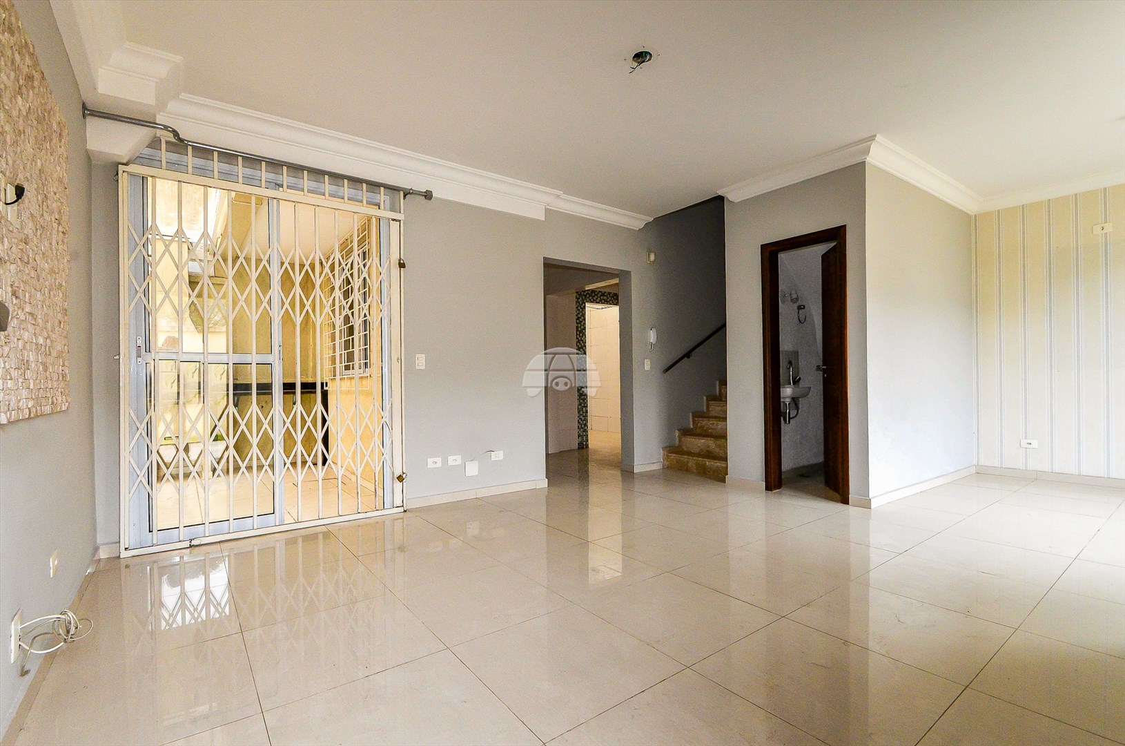 Sobrado Residencial para Venda no Bairro Bacacheri ref. 223525 (8 / 10)
