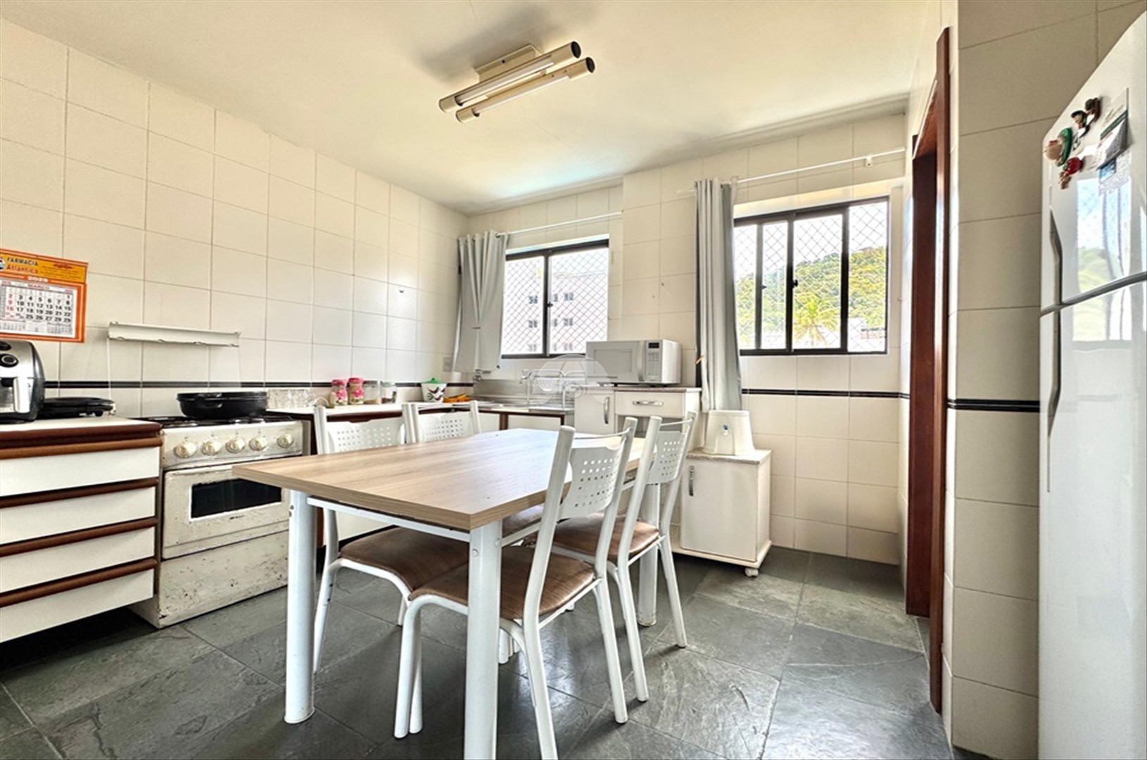 Apartamento à venda em Caioba, Matinhos — Portal Chave Fácil