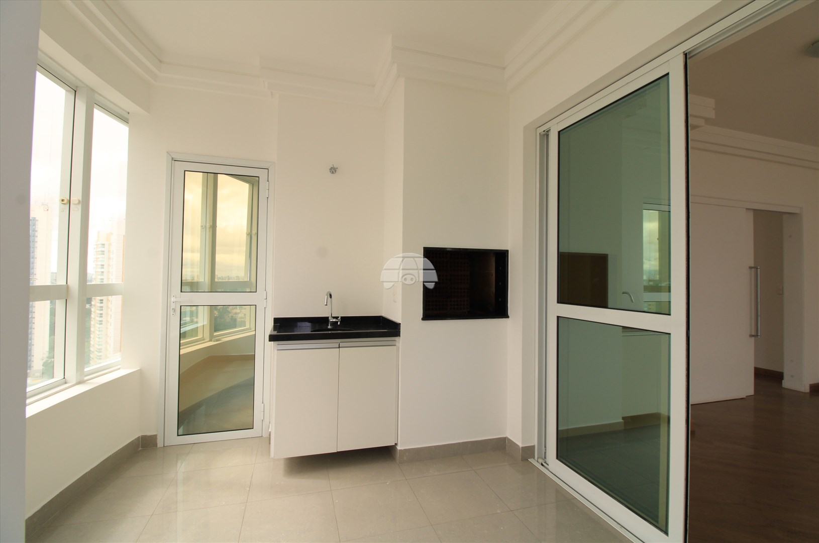 Apartamento para alugar em Ecoville, Curitiba — Galvão Vendas - Imóveis a venda em Curitiba
