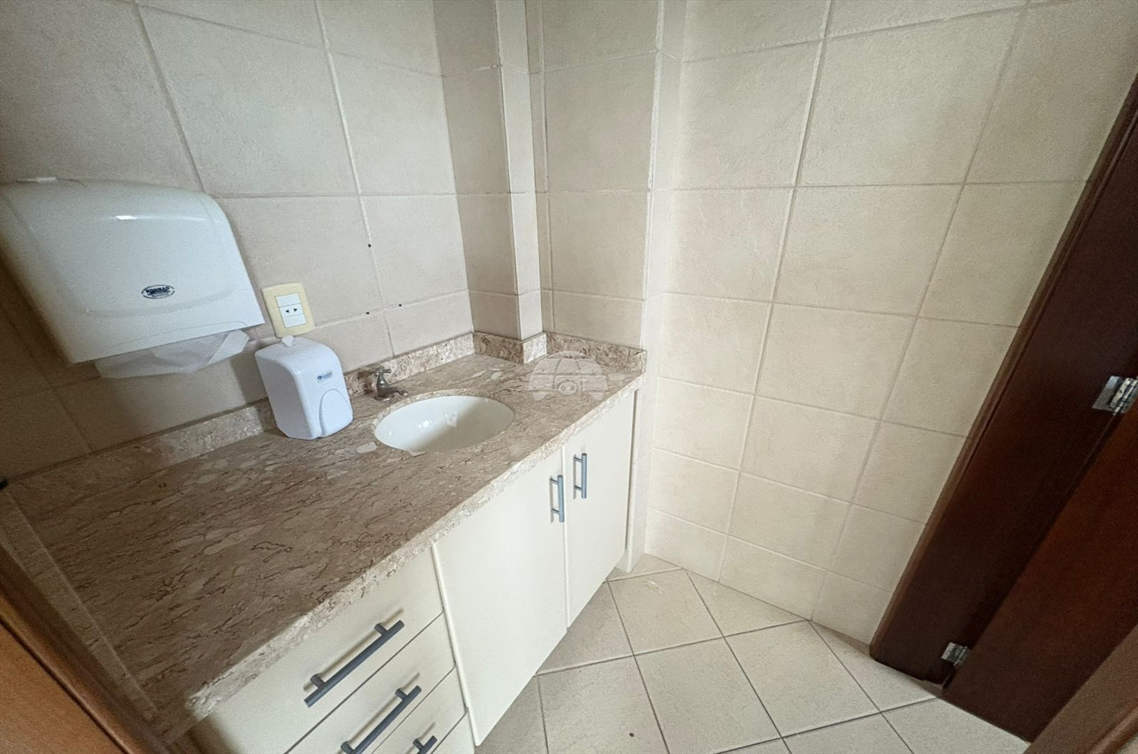 Sala/Conjunto Comercial para alugar em Centro, Pato Branco — Portal Chave Fácil