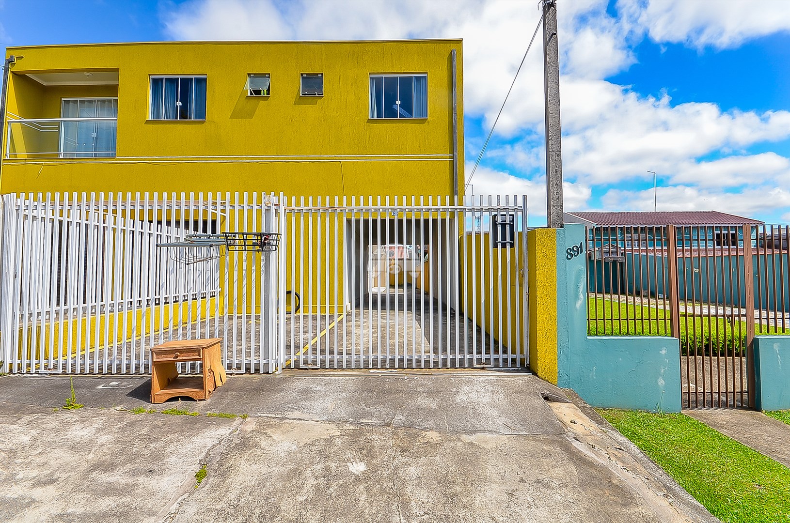 Casa à venda em Maracana, Colombo — Portal Chave Fácil