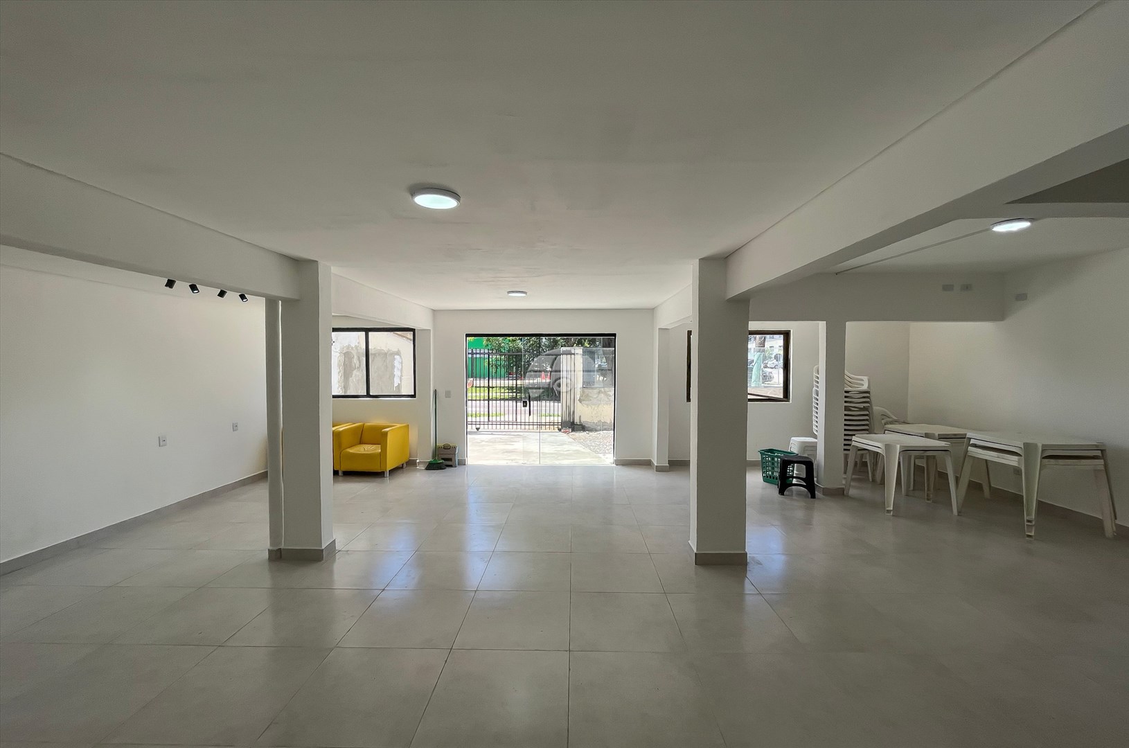 Loja Comercial para Locação no Bairro Hauer ref. 88742 (9 / 10)