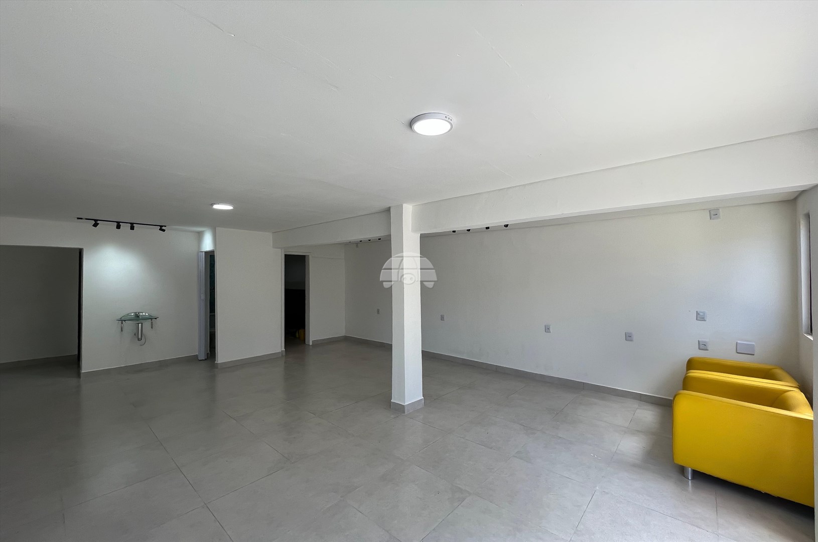 Casa para alugar em Hauer, Curitiba — Portal Chave Fácil