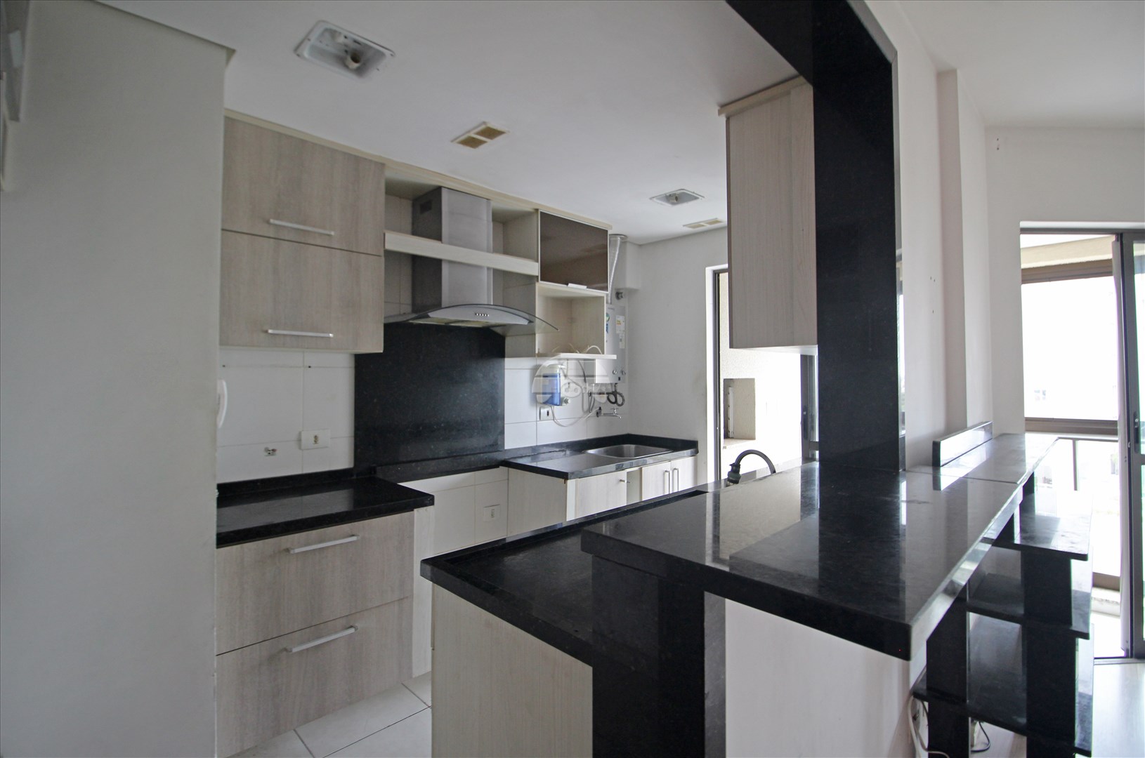 Apartamento para alugar em Capão Raso, Curitiba — Portal Chave Fácil