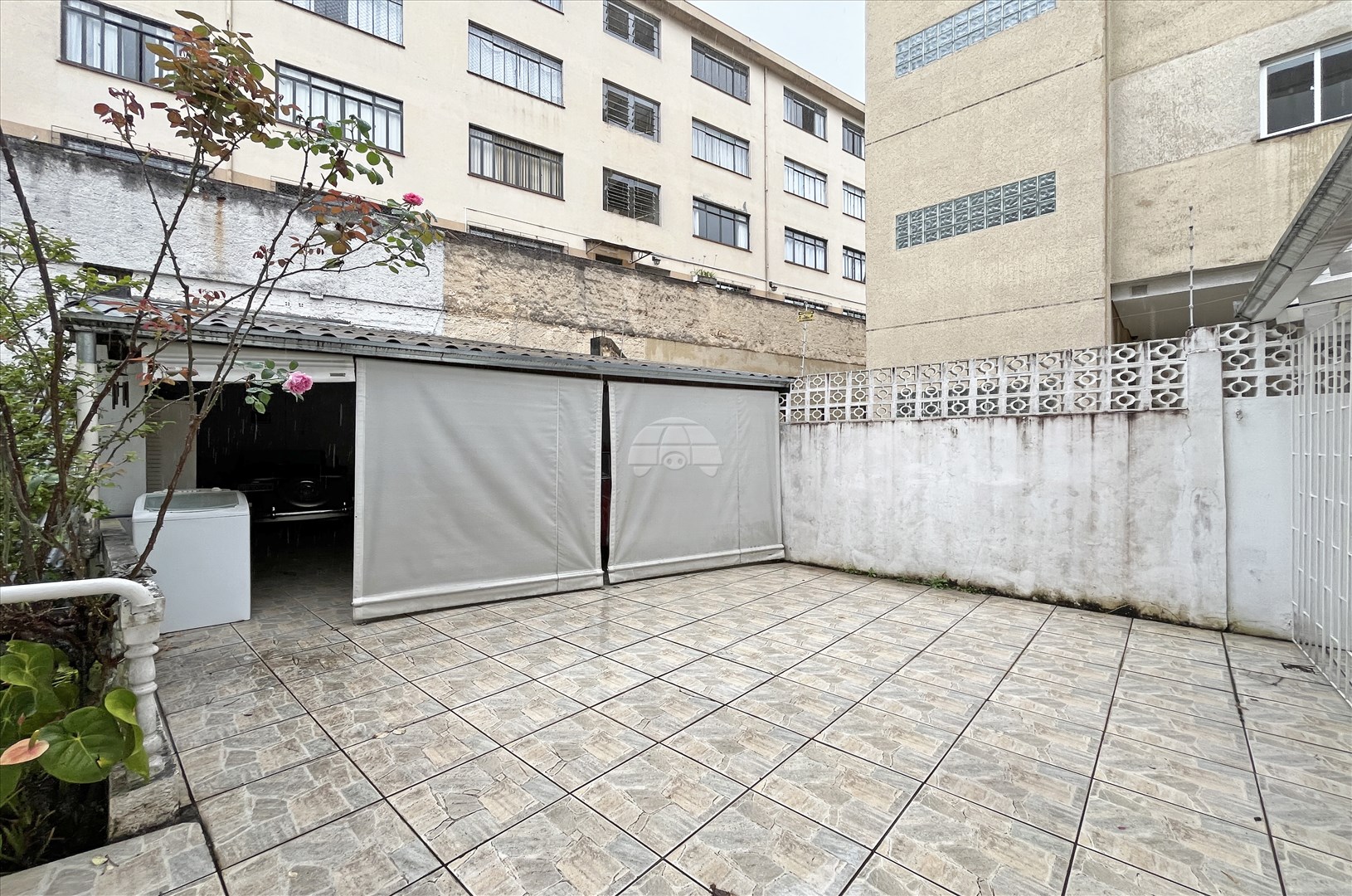 Casa para alugar em Água Verde, Curitiba — Construa Assessoria Imobiliária