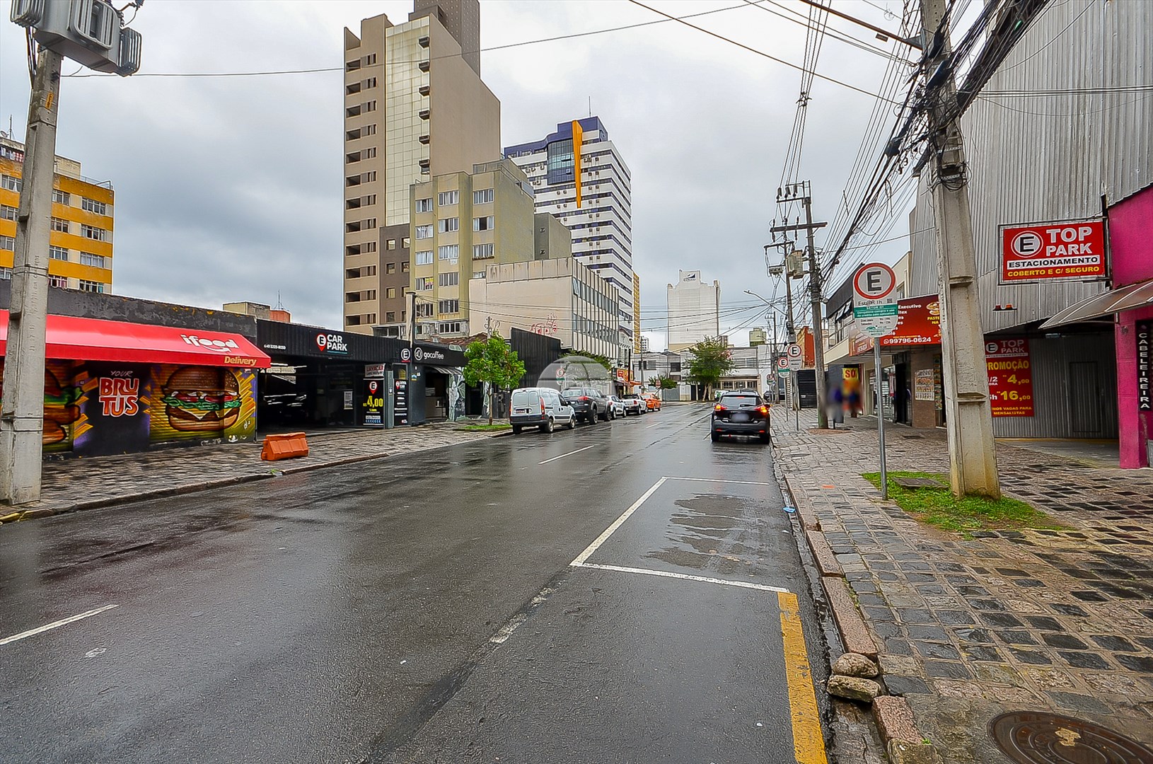 Sala/Conjunto Comercial à venda em Centro, Curitiba — TESTE 12342