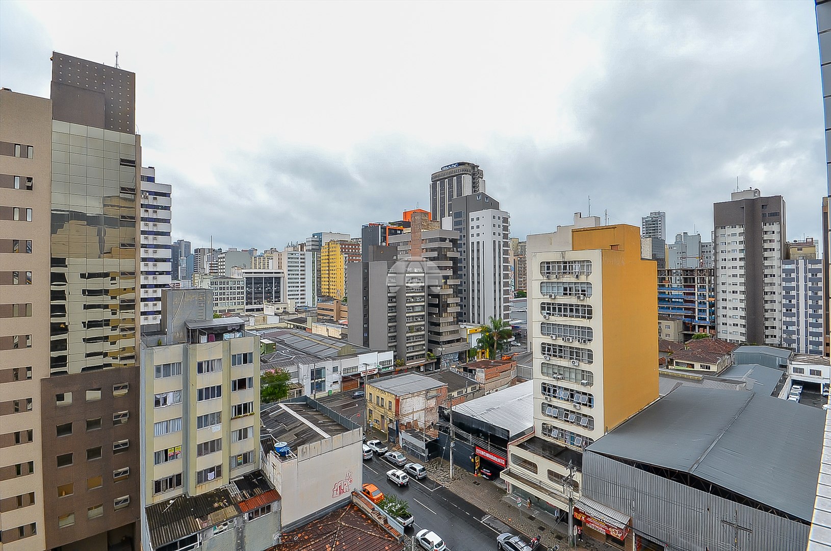 Sala/Conjunto Comercial à venda em Centro, Curitiba — TESTE 12342
