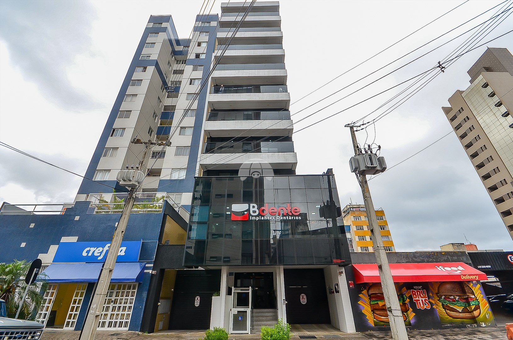 Sala/Conjunto Comercial à venda em Centro, Curitiba — Portal Chave Fácil