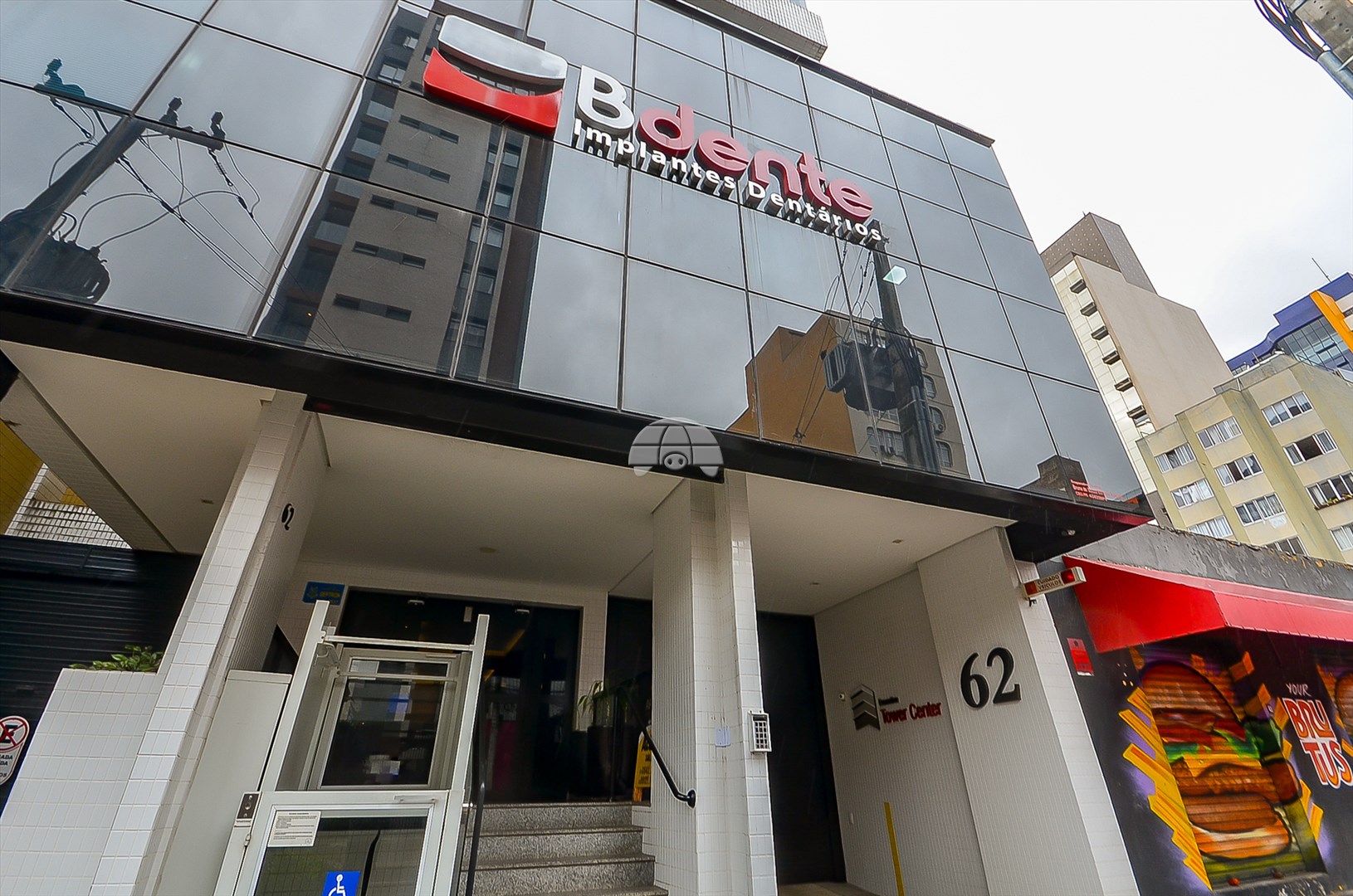 Sala/Conjunto Comercial à venda em Centro, Curitiba — Portal Chave Fácil