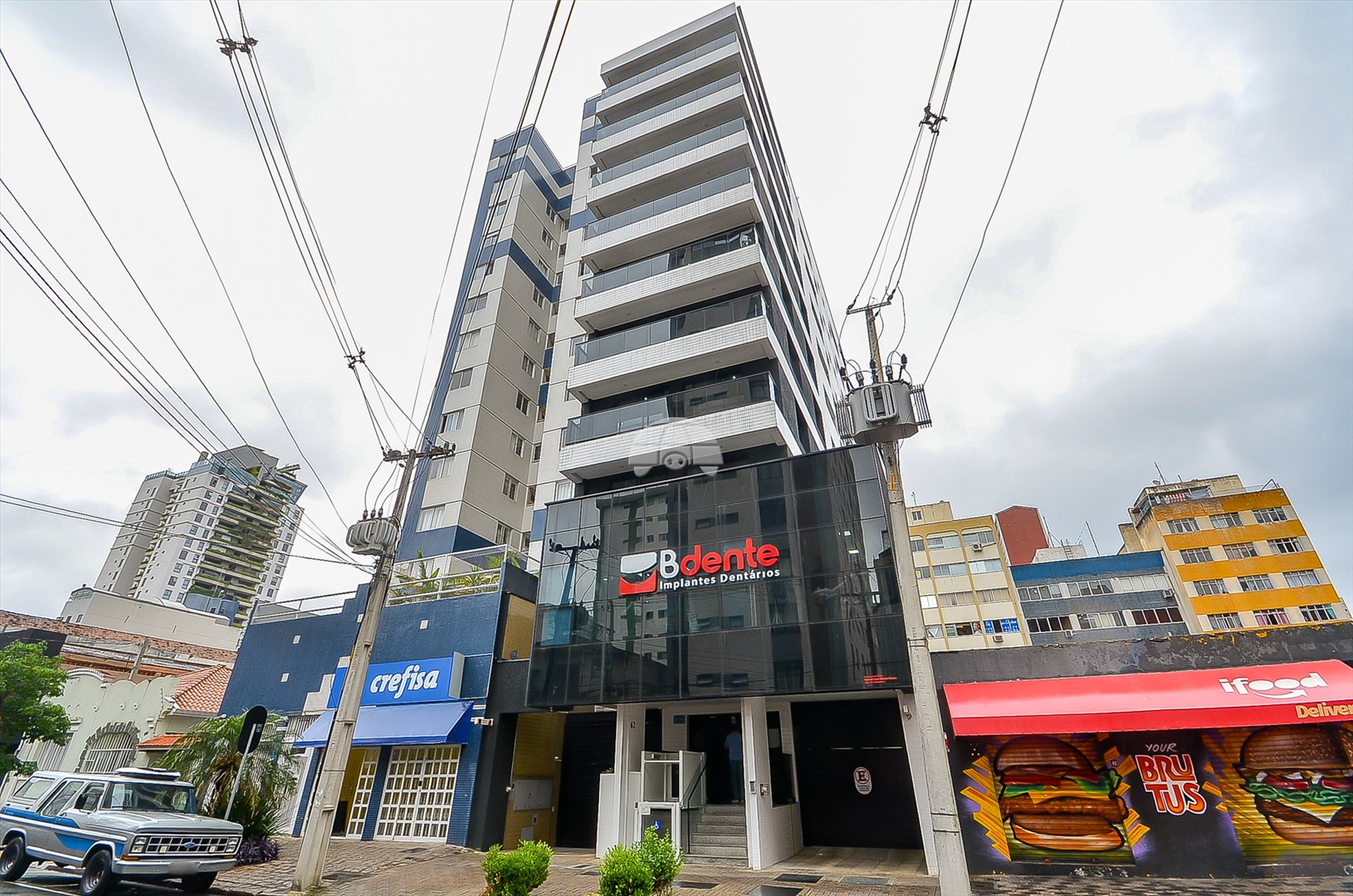 Sala/Conjunto Comercial à venda em Centro, Curitiba — Portal Chave Fácil