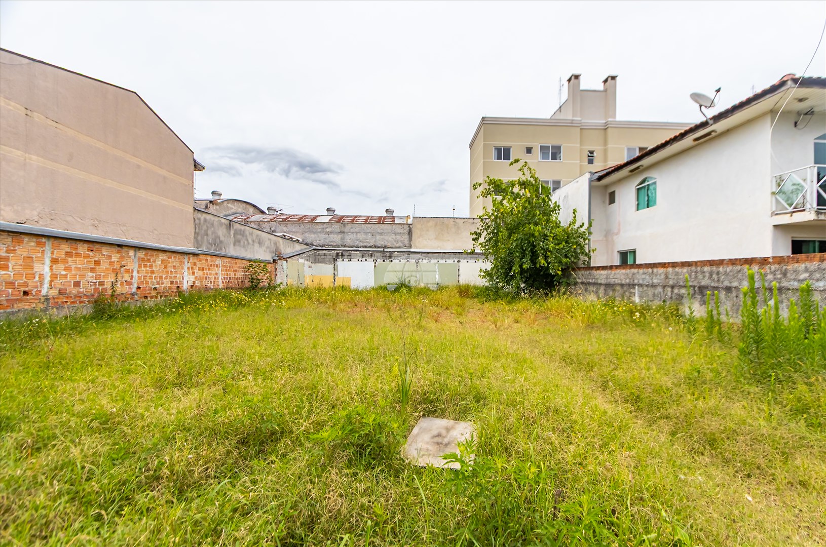 Terreno/Área à venda em Cajuru, Curitiba — Portal Chave Fácil