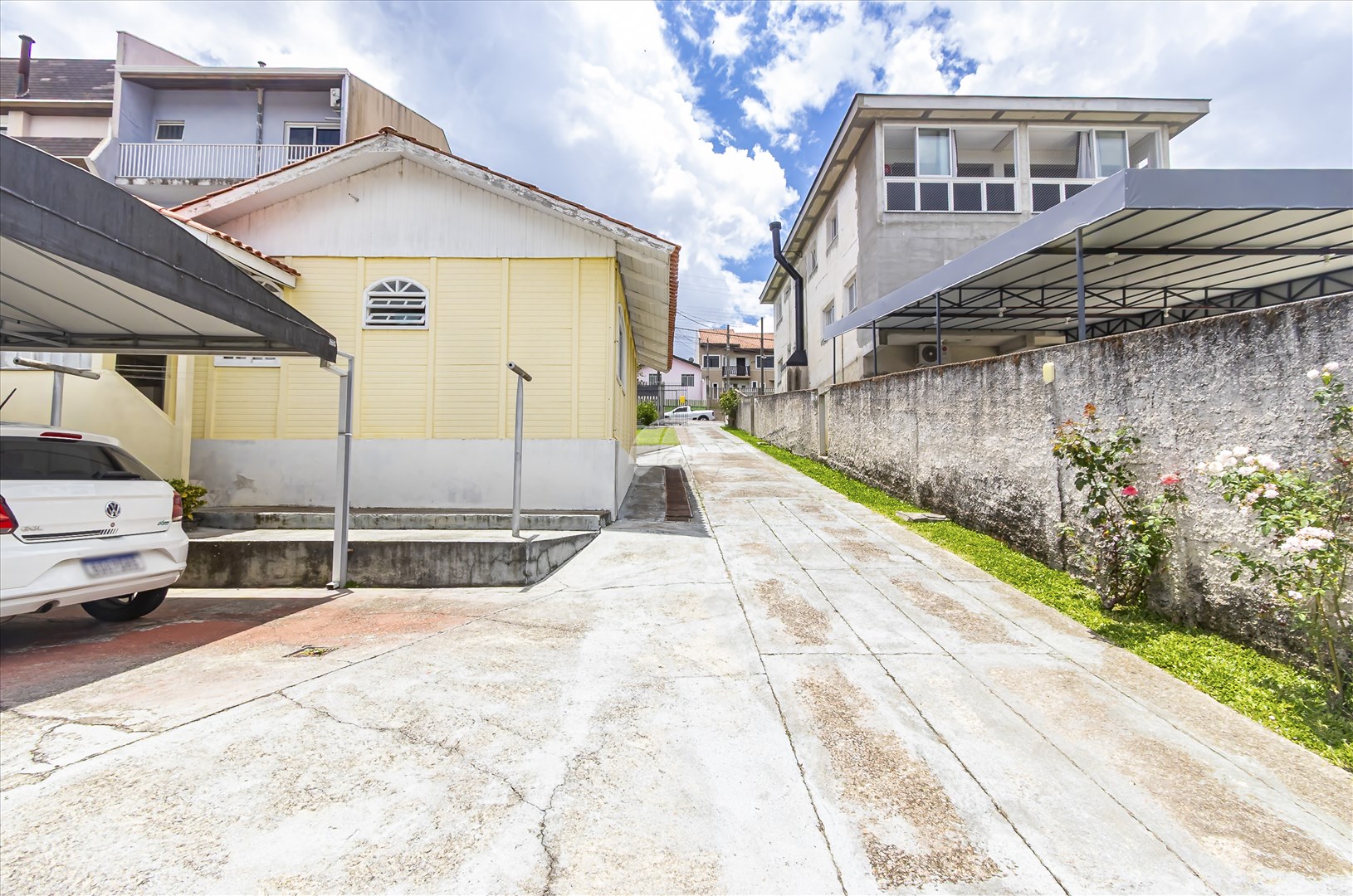 Terreno à venda em Lindóia, Curitiba — Imobiliária Cilar