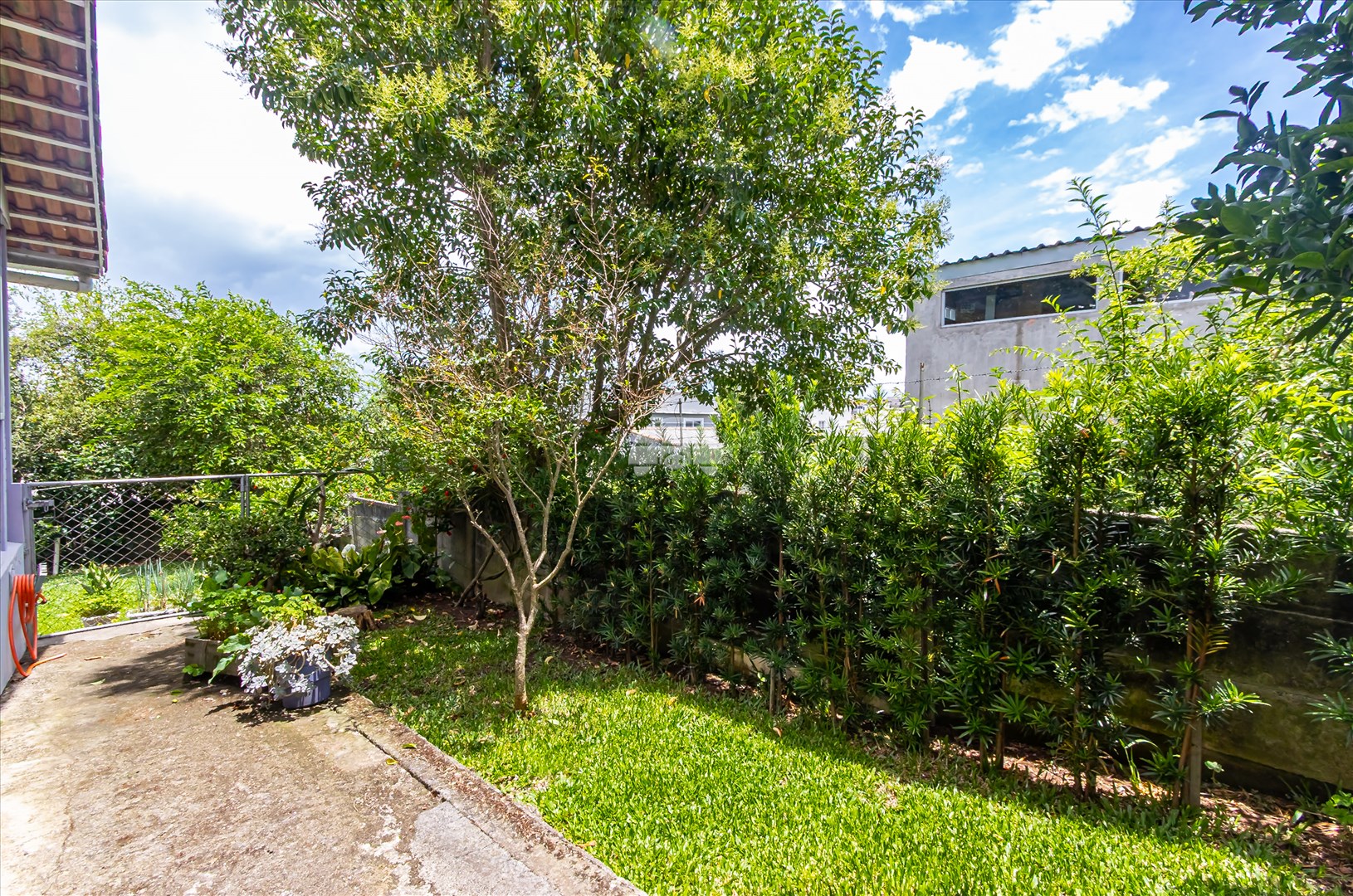 Terreno à venda em Lindóia, Curitiba — Imobiliária Cilar