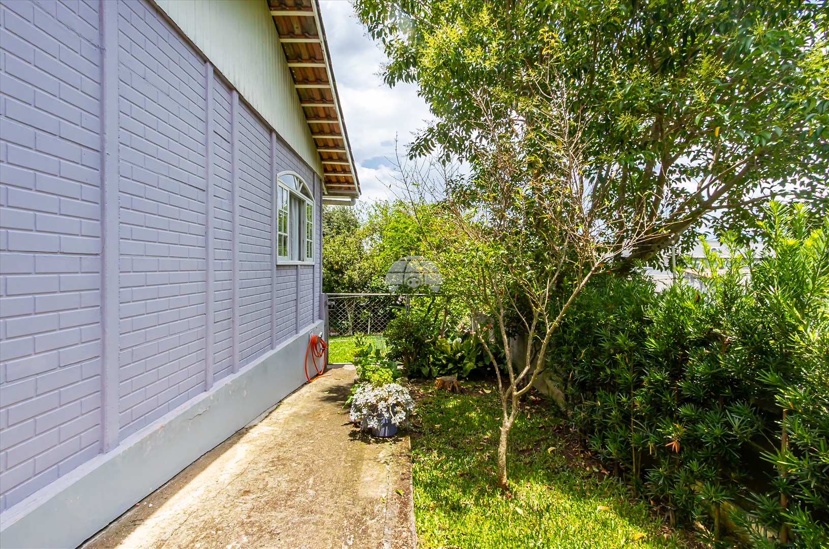 Terreno à venda em Lindóia, Curitiba — Imobiliária Cilar