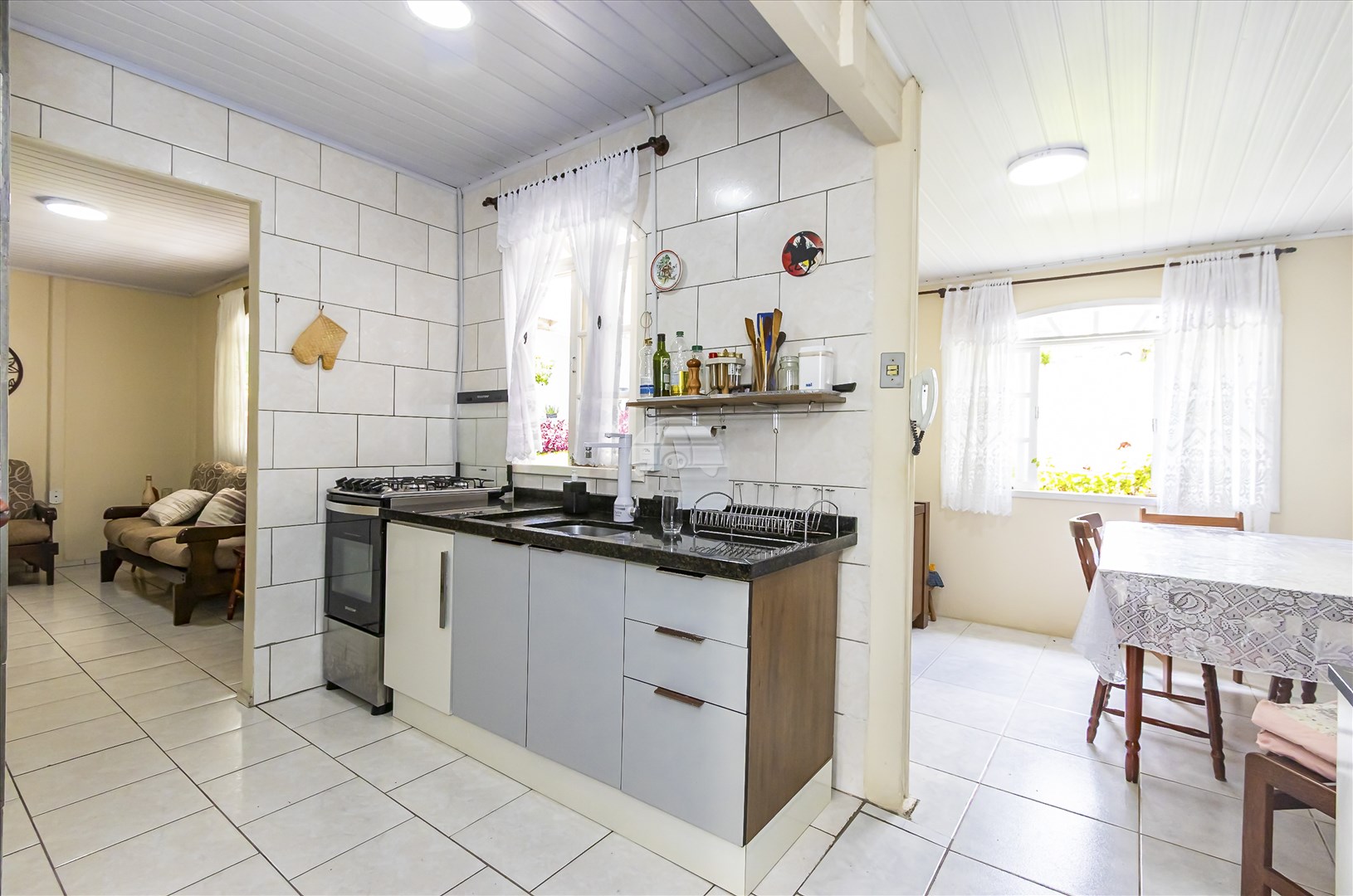 Terreno à venda em Lindóia, Curitiba — Imobiliária Cilar