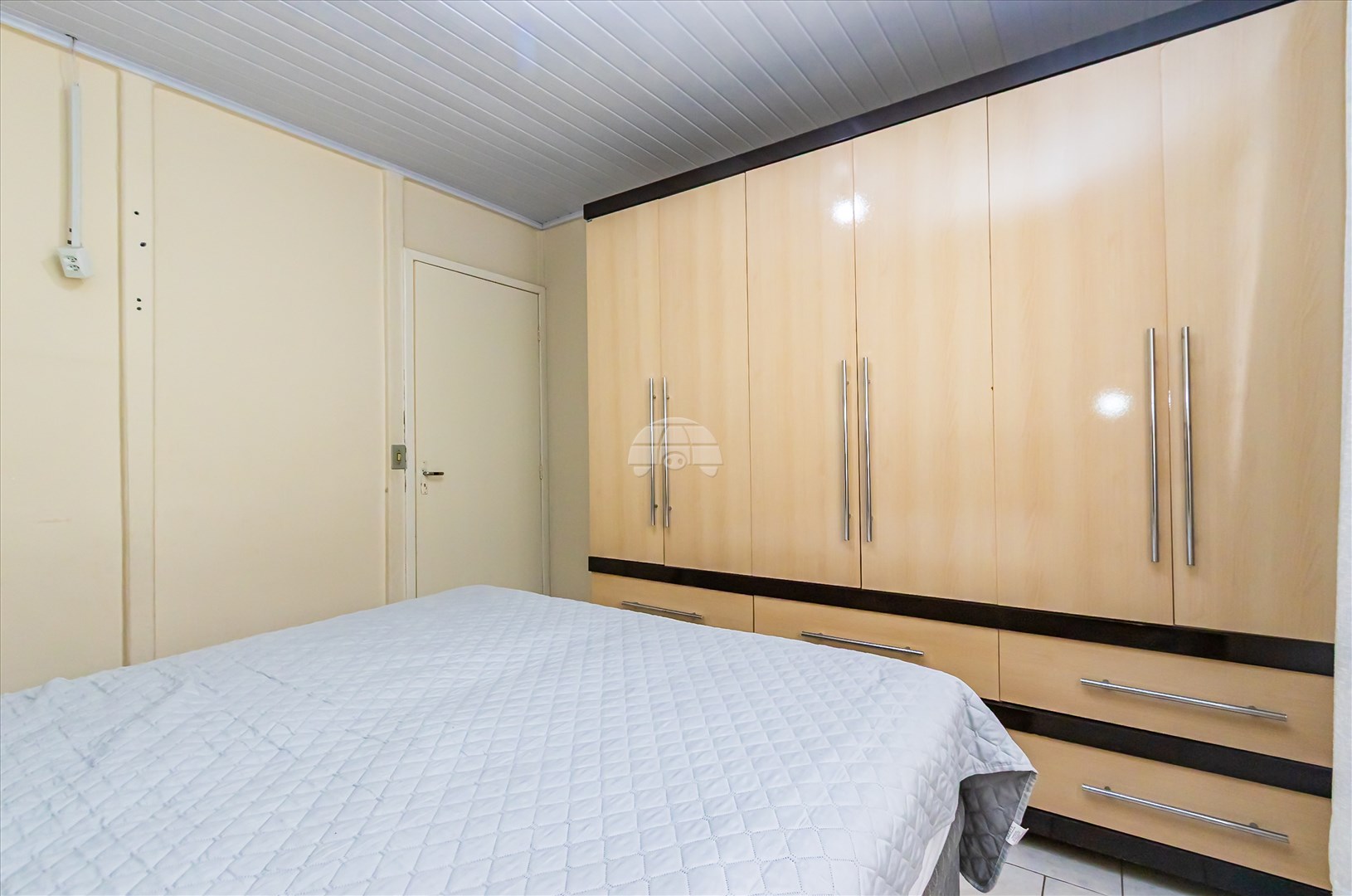 Terreno à venda em Lindóia, Curitiba — Imobiliária Cilar