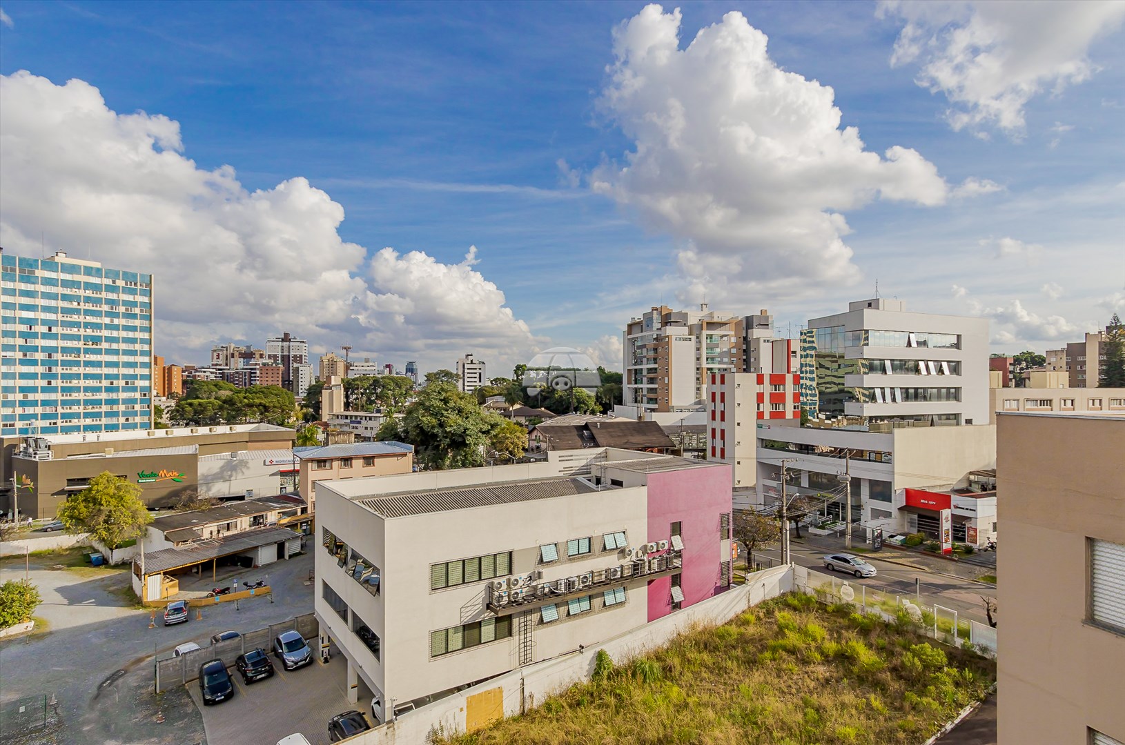Apartamento à venda em Ahú, Curitiba — MAFI ADMINISTRADORA DE IMOVEIS LTDA