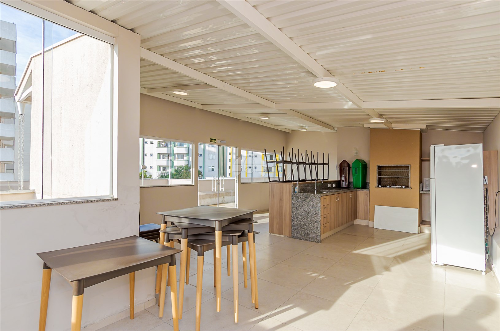 Apartamento à venda em Ahú, Curitiba — MAFI ADMINISTRADORA DE IMOVEIS LTDA