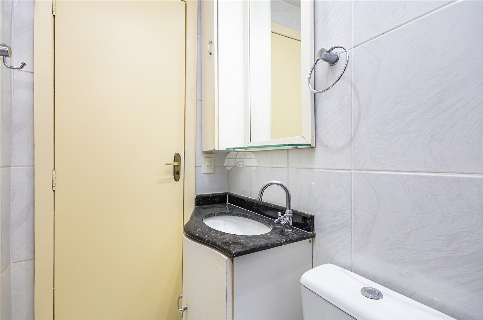 Apartamento à venda em Ahú, Curitiba — MAFI ADMINISTRADORA DE IMOVEIS LTDA