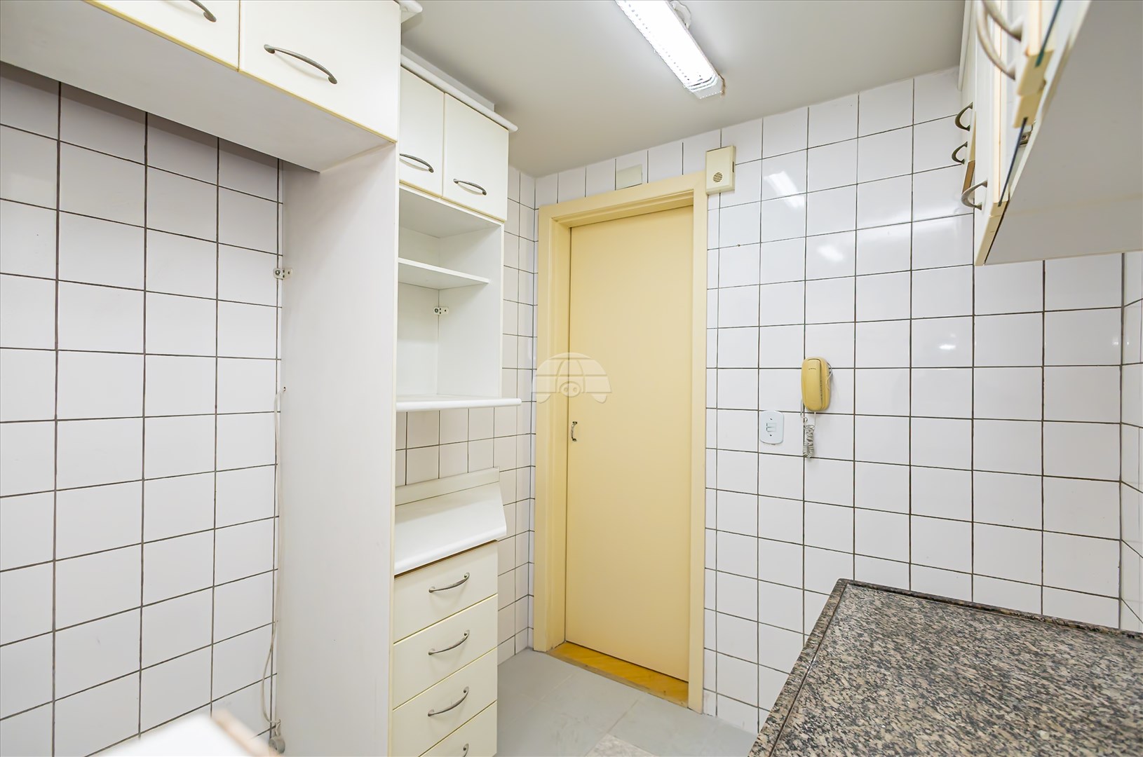 Apartamento à venda em Ahú, Curitiba — MAFI ADMINISTRADORA DE IMOVEIS LTDA