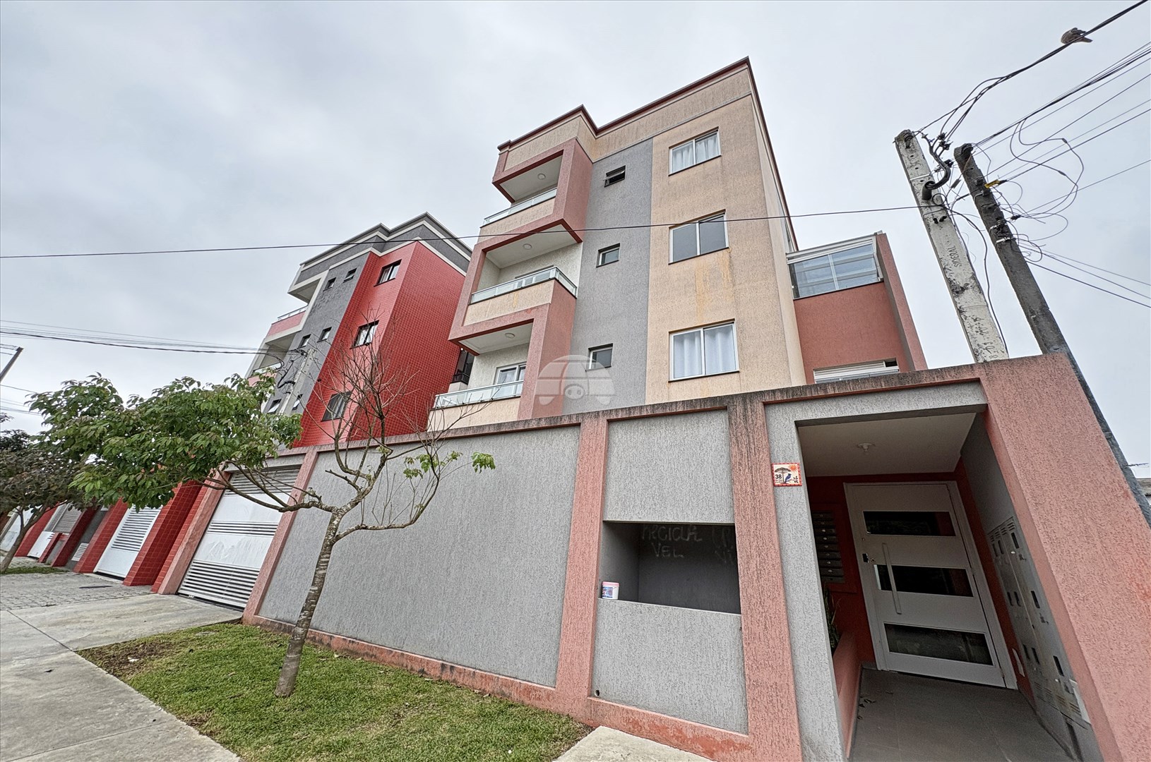 Apartamento para alugar em Afonso Pena, São José dos Pinhais — Portal Chave Fácil