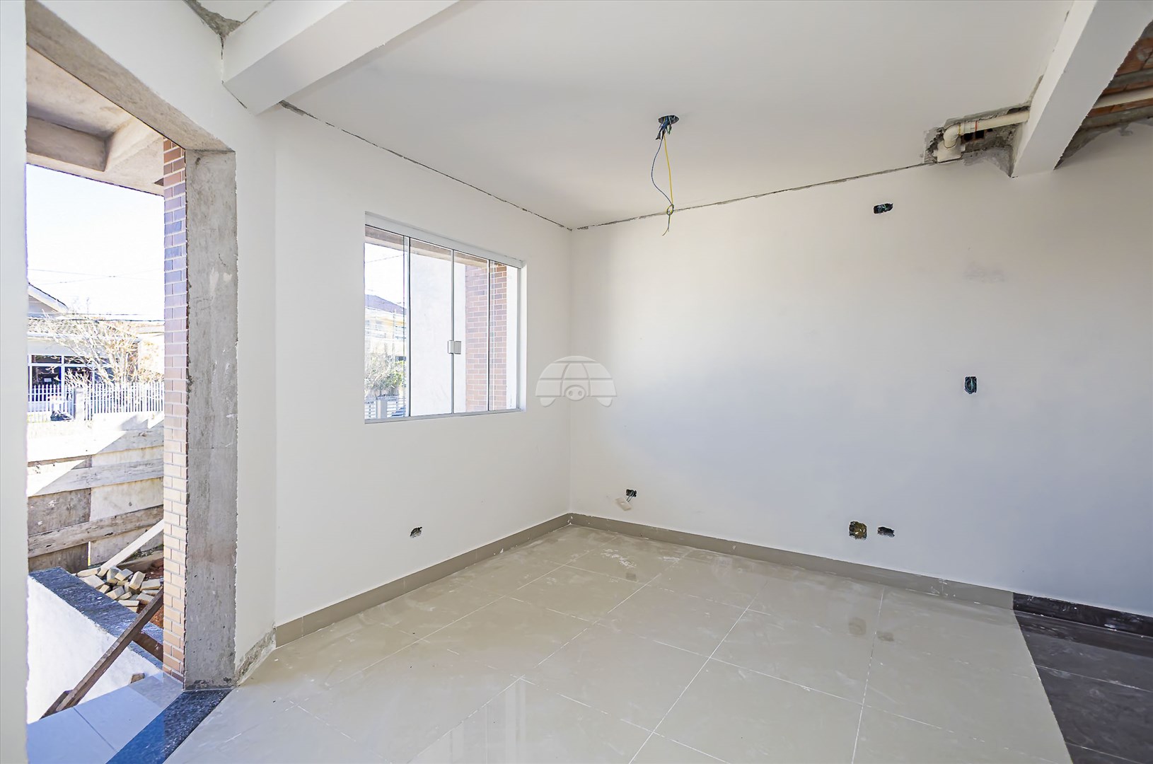 Casa à venda em Tingui, Curitiba — MAFI ADMINISTRADORA DE IMOVEIS LTDA